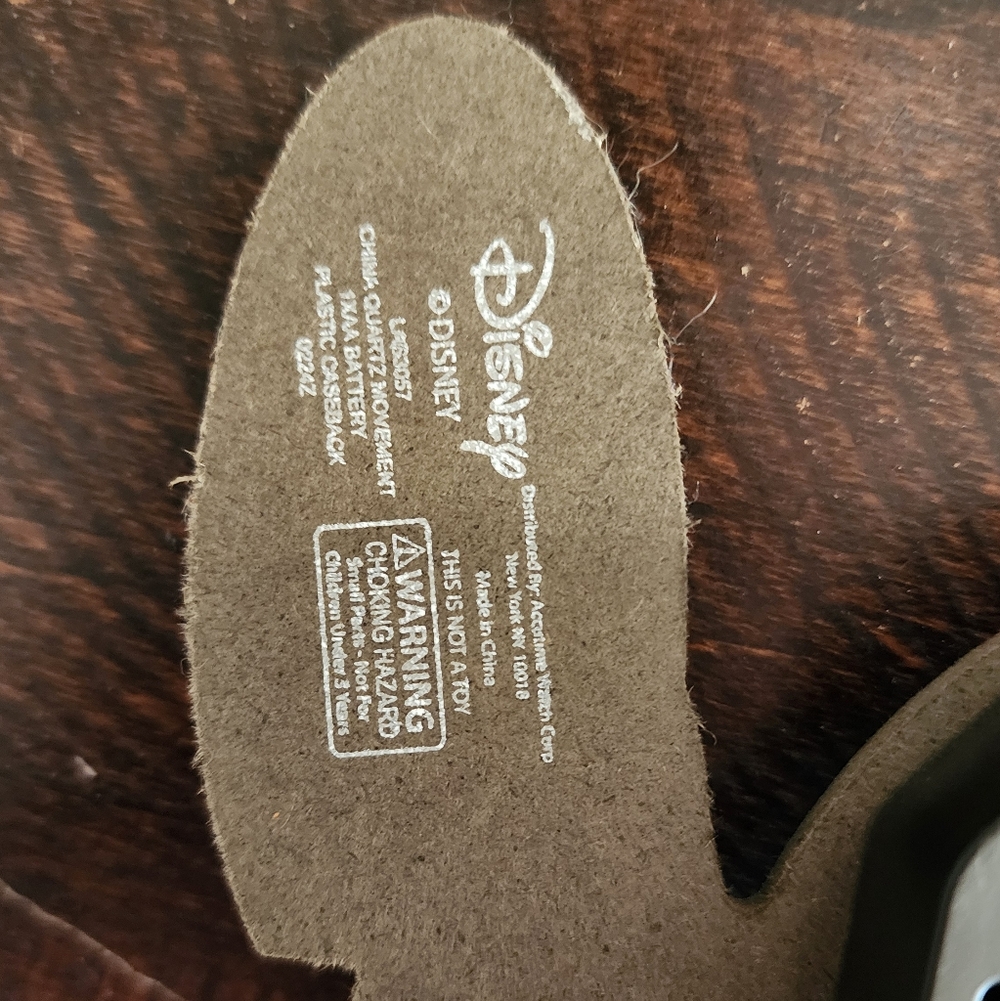 Stitch Tabletop Clock - Picture 6 of 7